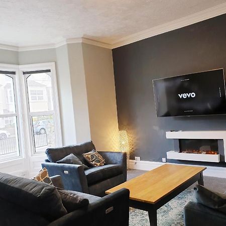 No 27 Chapel Street Guest House Llandudno Bagian luar foto